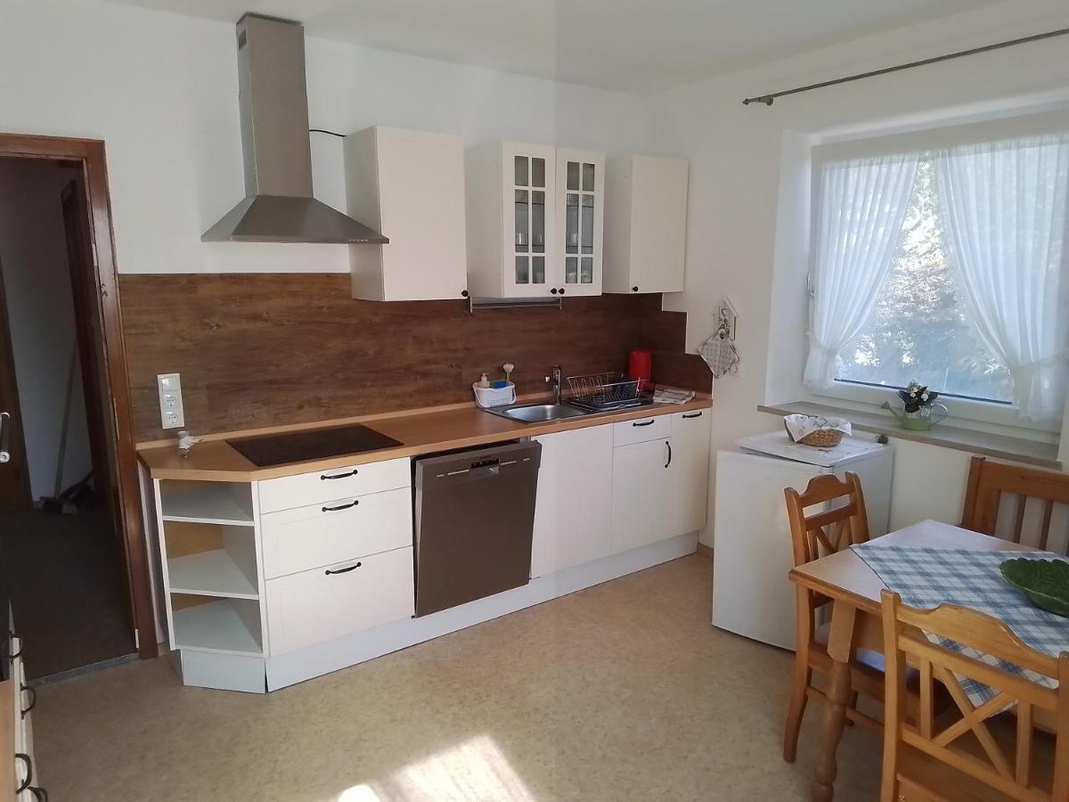 Ferienwohnung Auszeit Ангер Екстериор снимка